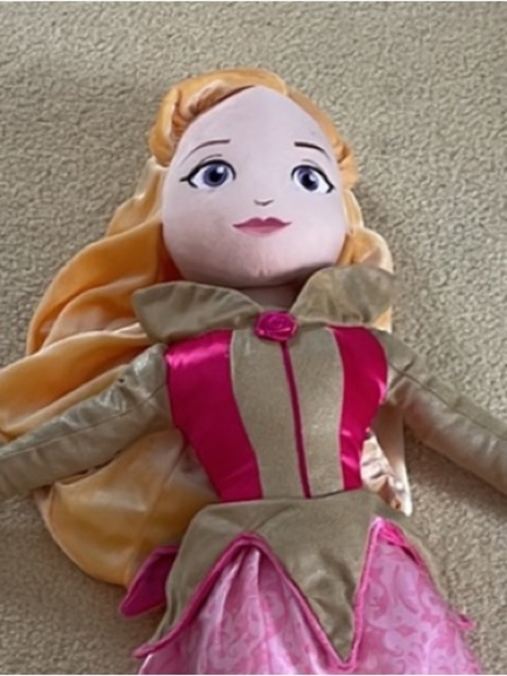 Disney Store 21" Aurora Sleeping Beauty Doll - Picture 3 of 3